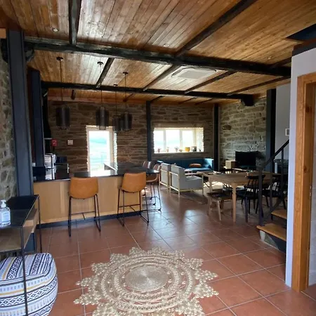 Casa D'os Casaroes *