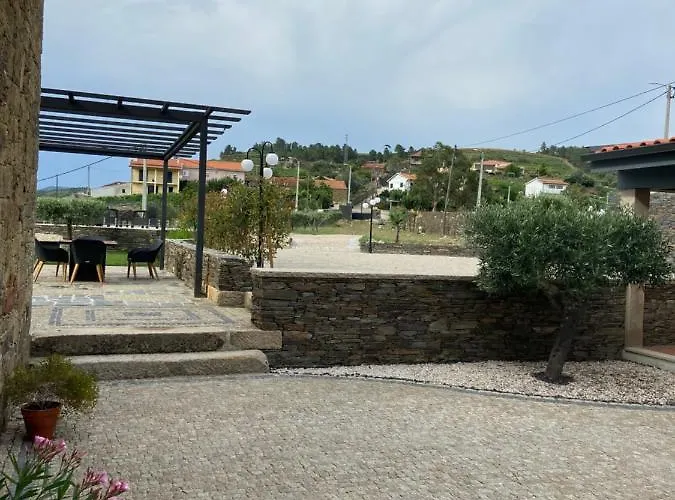 Casa D'os Casaroes Tatil Evi Vilarinho de Cotas