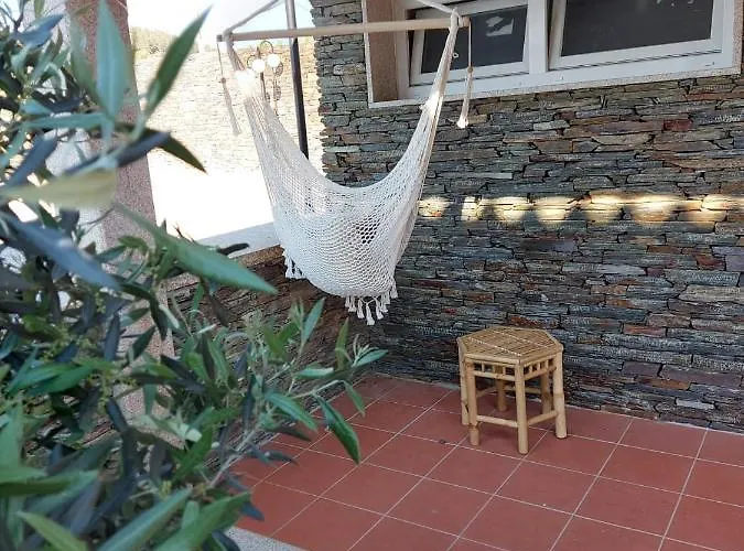 Casa D'os Casaroes Tatil Evi *